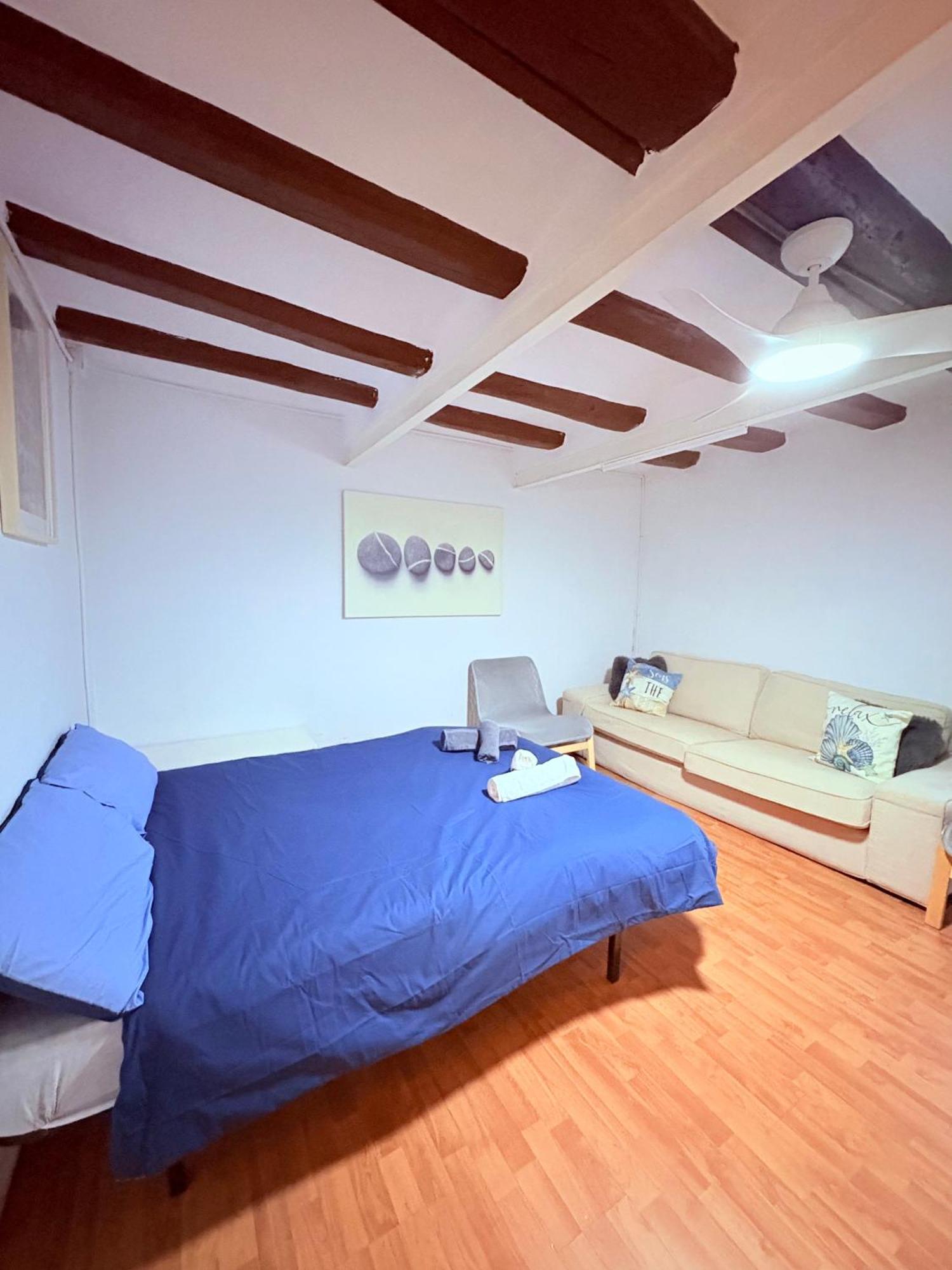 Stunning Flat For 6 People 3 Blocks From The Beach Plus Welcome Breakfast Barcelona Exterior photo